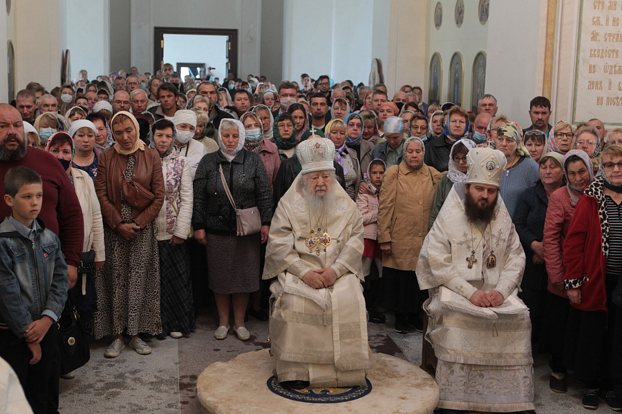 Великое освящение Казанского храма села Дединово